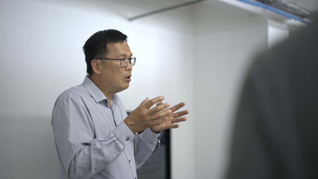 Mr.Huy Ton That presenting Nereid's activities